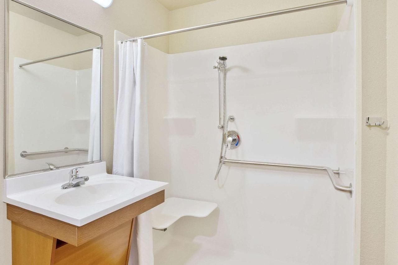 Woodspring Suites Fort Wayne Exteriör bild