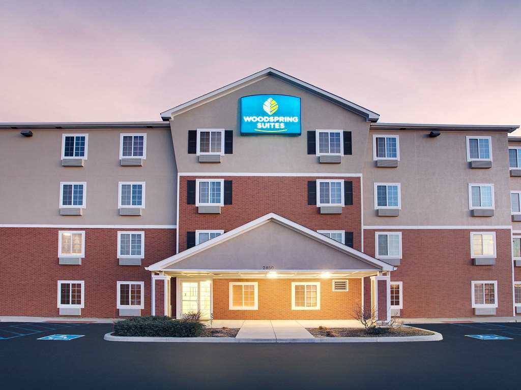 Woodspring Suites Fort Wayne Exteriör bild
